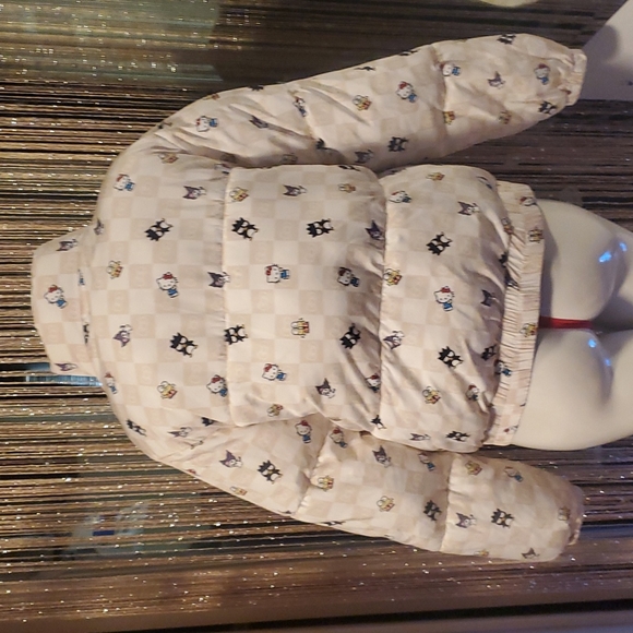 HELLO KITTY PUFFER JACKET - Picture 3 of 8